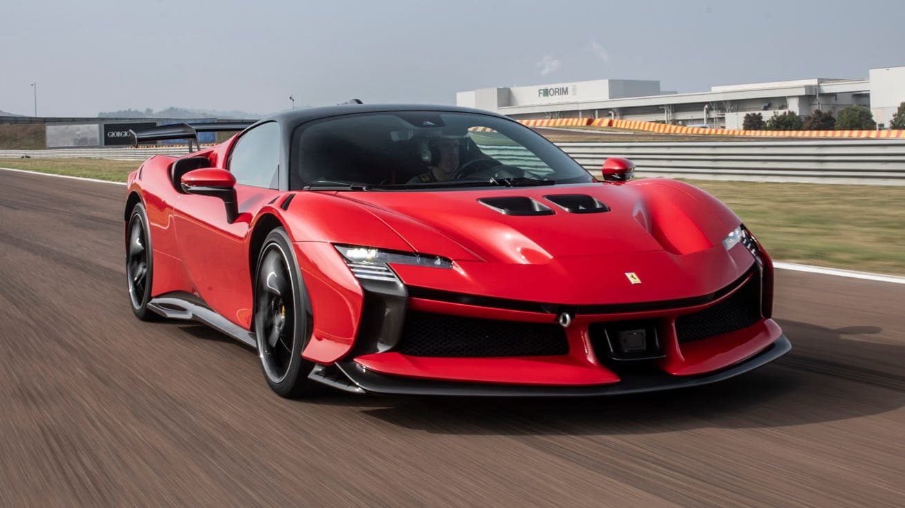 Ferrari SF90 - zdjęcie 1